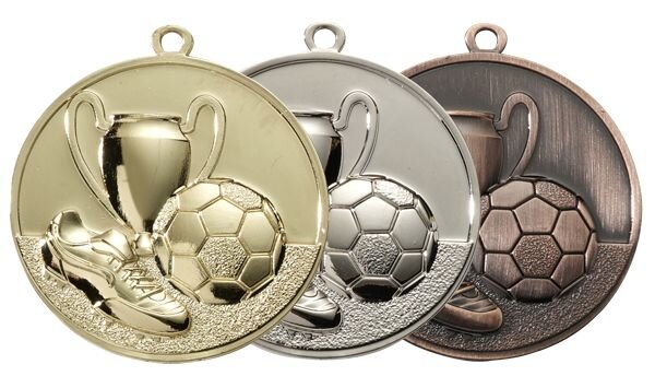 Medaille"Pokal mit Schuh und Ball" mit 50 mm Ø, goldfarbig,