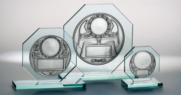 Glas-Award - 8-eck, mit Metallauflage,