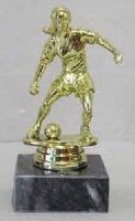 Damen - Fußballfigur  goldfarbig, 11 cm